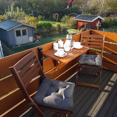 아파트 In Tinnum Mit Balkon