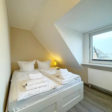 In Tinnum Mit Balkon * Sylt